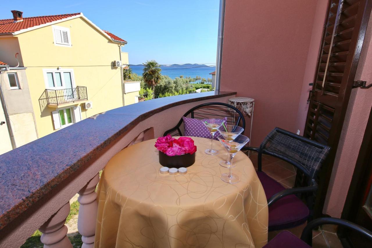 Villa Dalmatino Pakoštane Εξωτερικό φωτογραφία