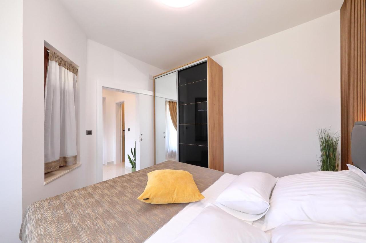 Villa Dalmatino Pakoštane Εξωτερικό φωτογραφία
