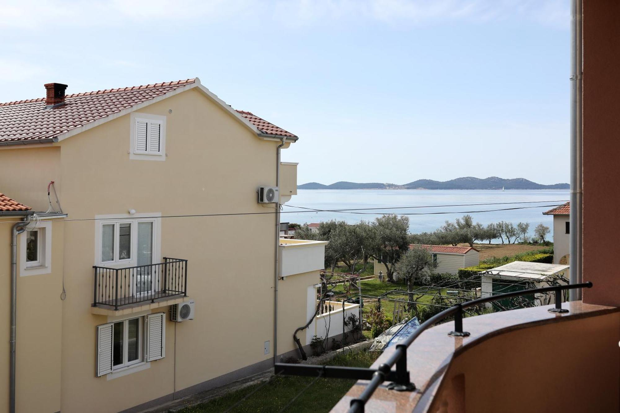 Villa Dalmatino Pakoštane Εξωτερικό φωτογραφία